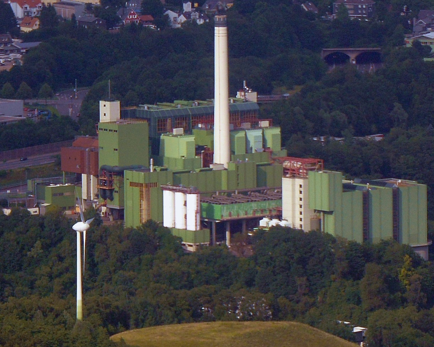 Müllverbrennungsanlage Wuppertal (c) Krd auf commons.wikimedia.org / CC-SA-BY 4.0